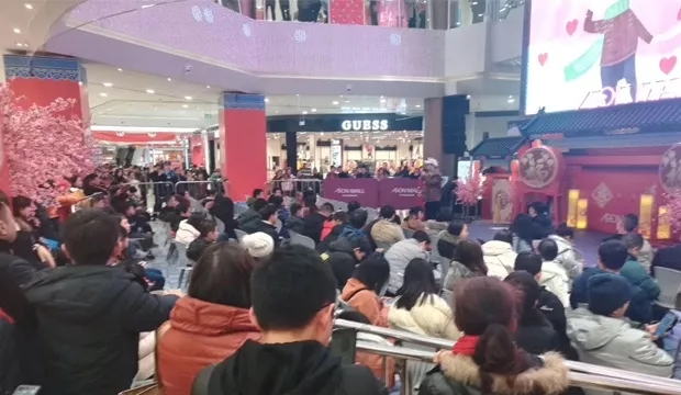 這面3層樓高的壹品玉屏，帶火這座16萬㎡購物中心的線下營銷 4.webp.jpg