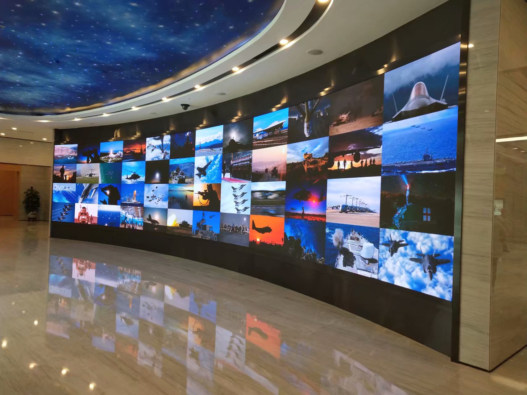 LED<a href=http://www.12580178.com/quancai/ target=_blank class=infotextkey>全彩顯示屏</a>