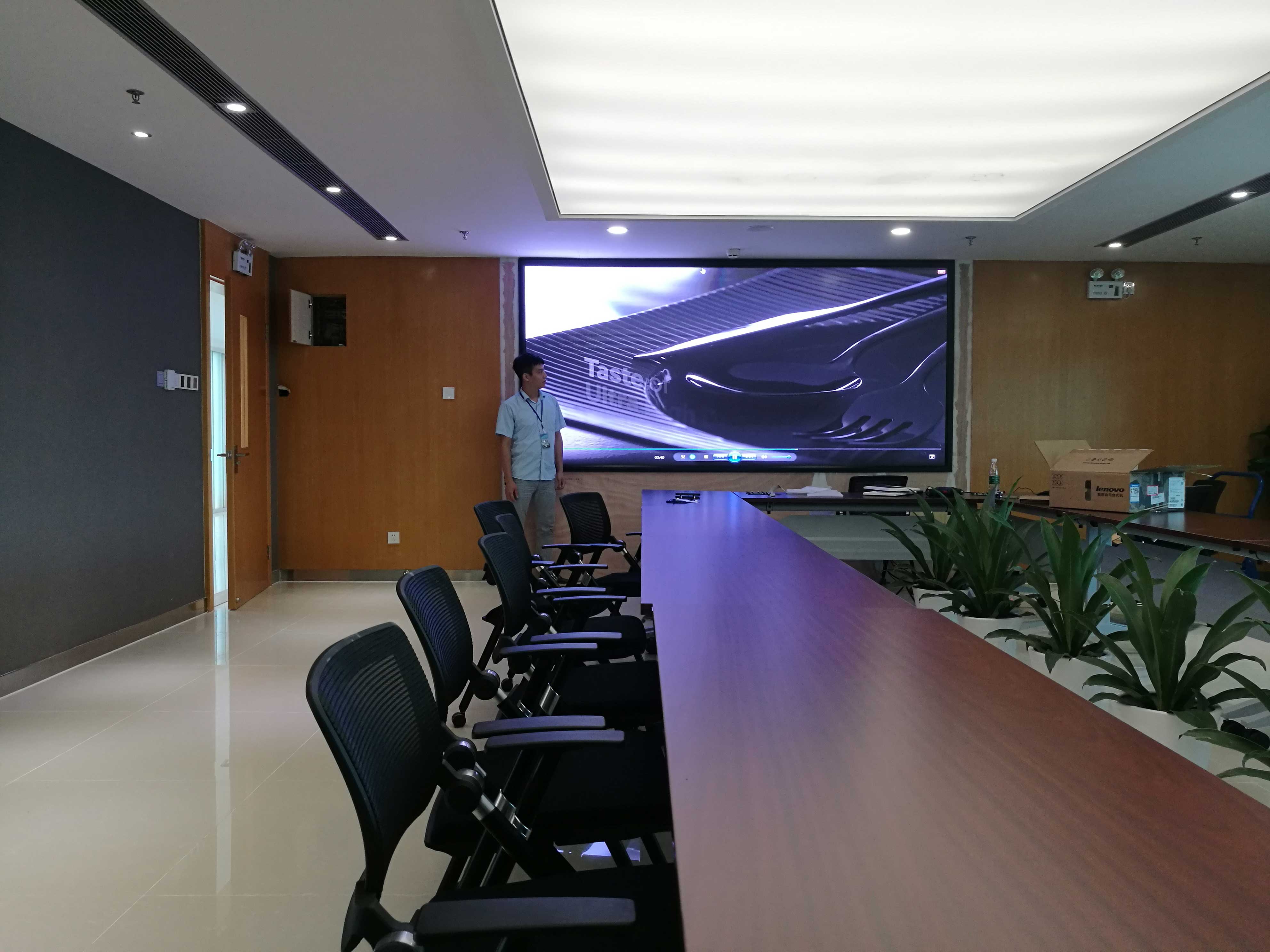 超清<a href=http://www.12580178.com target=_blank class=infotextkey>led顯示屏</a>