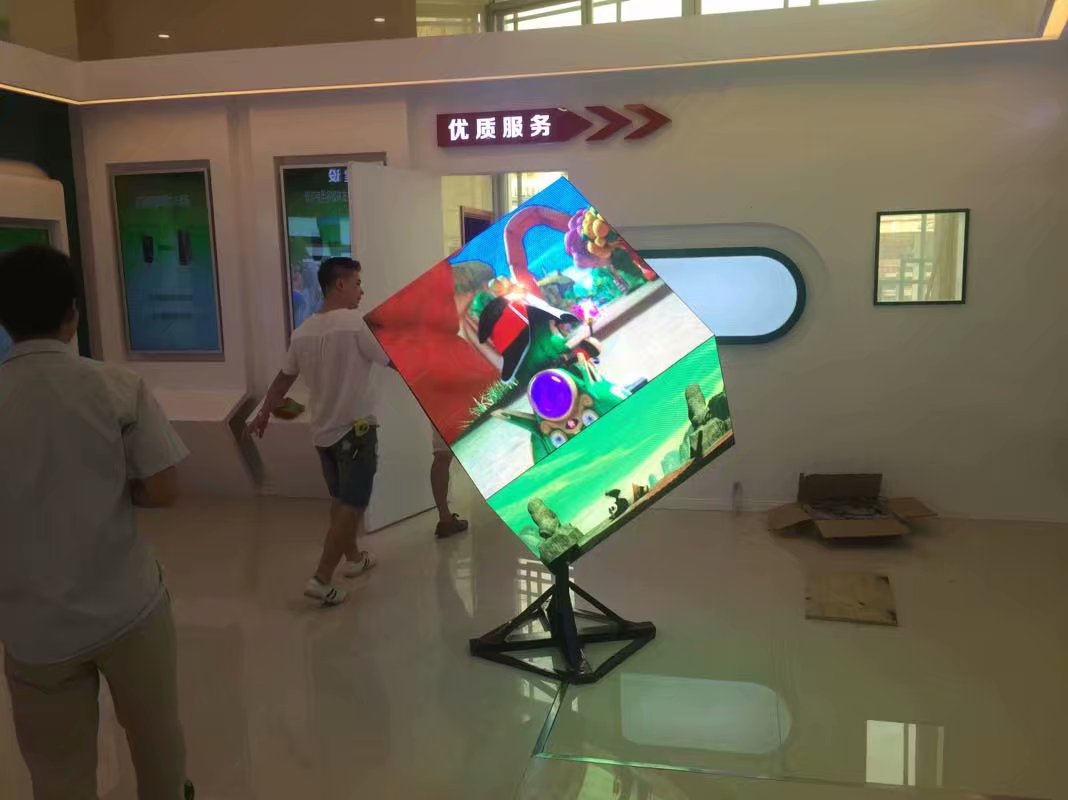 立體<a href=http://www.12580178.com target=_blank class=infotextkey>led顯示屏</a>